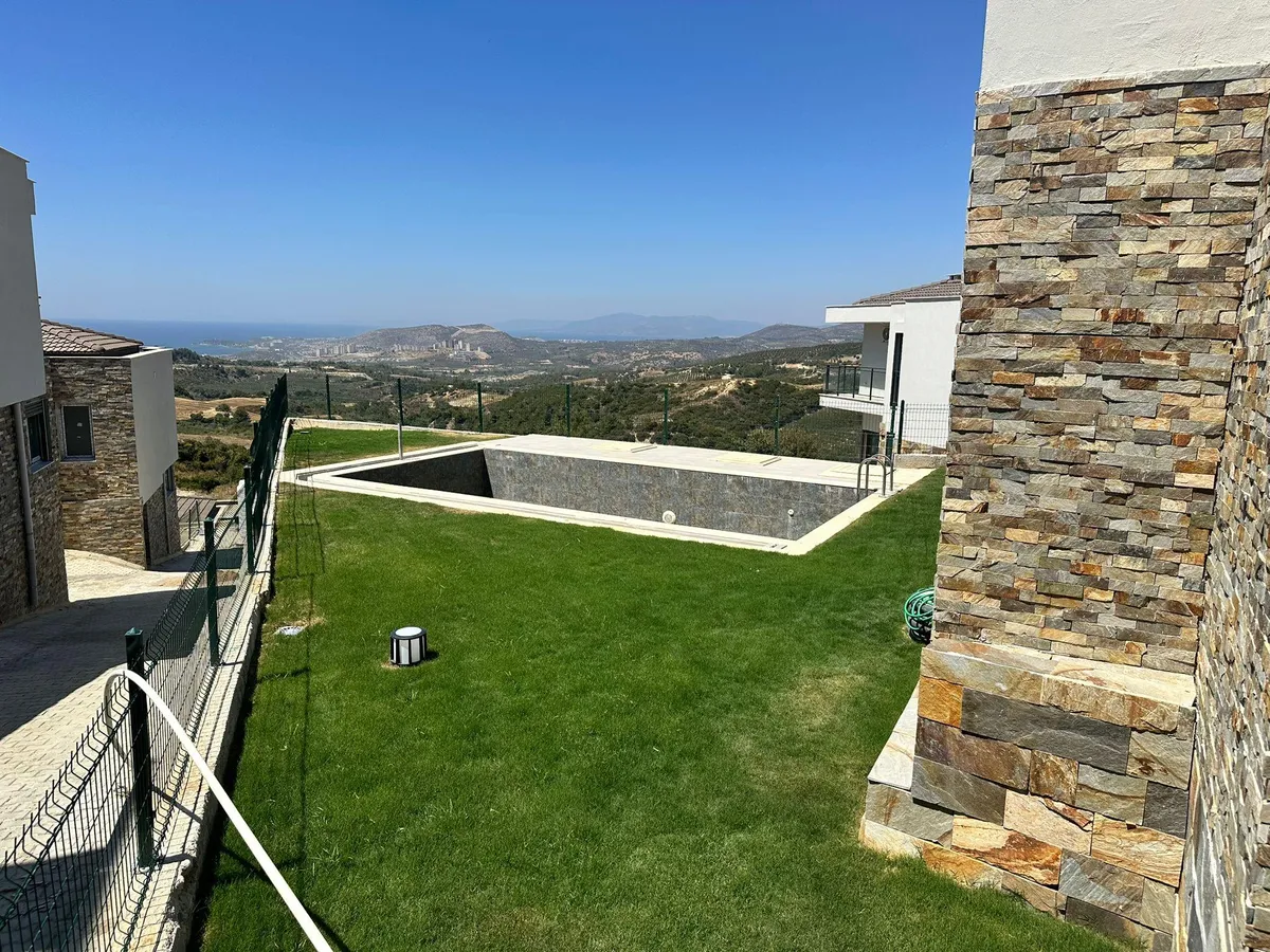 İnşaat, tadilat ve dekorasyon alanında A’dan Z’ye tüm ihtiyaçlarınıza profesyonel çözümler sunuyoruz.