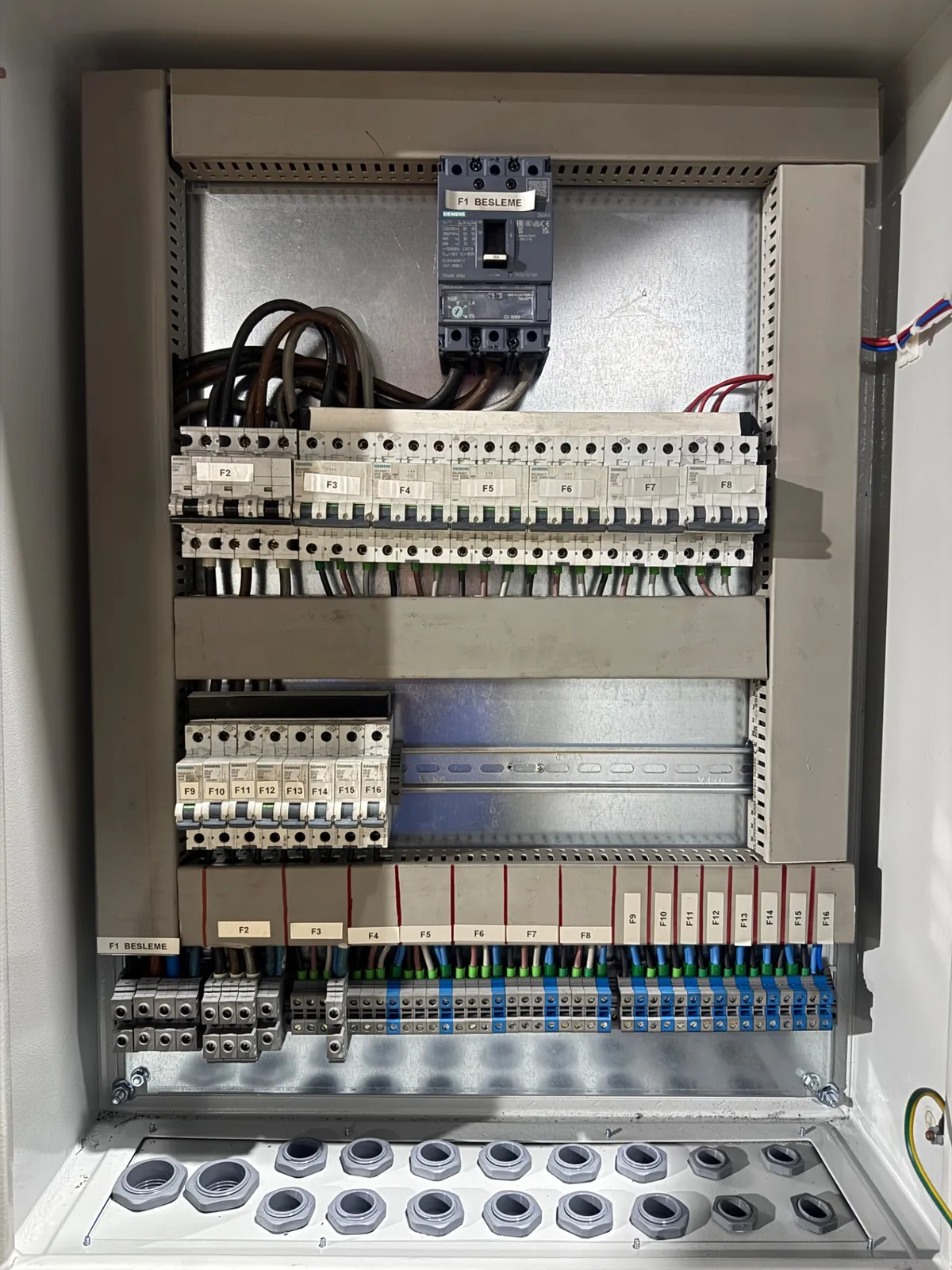 ELEKTRİK TEKNİKERİNDEN PROFESYONEL ELEKTRİK HİZMETİ